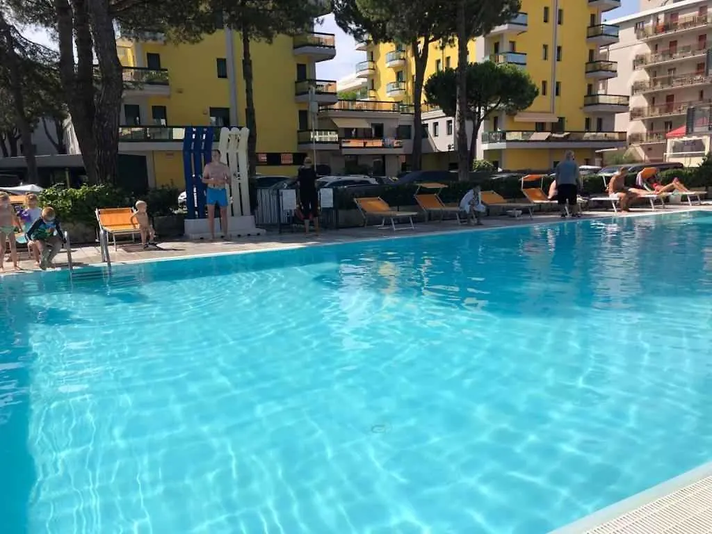 Apartments In Lido Di Jesolo 25361