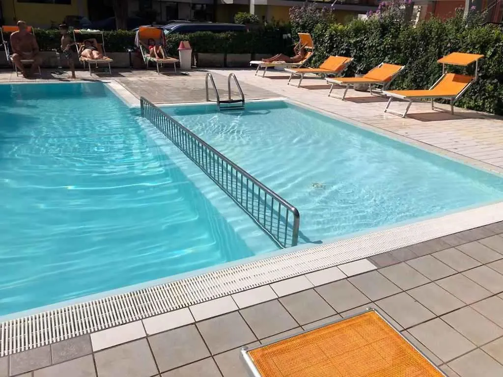Apartments In Lido Di Jesolo 25361