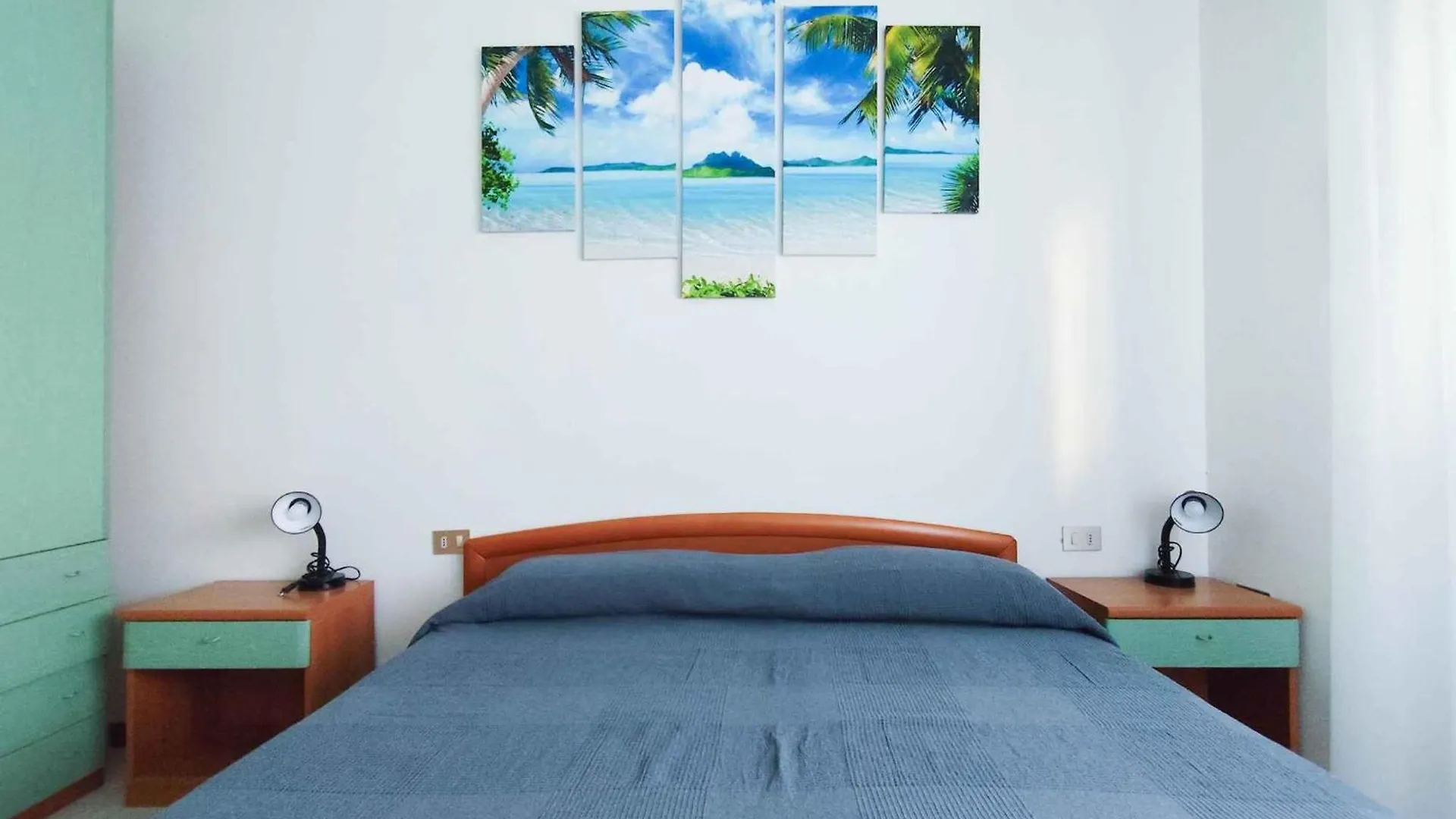 Apartments In Lido Di Jesolo 25361